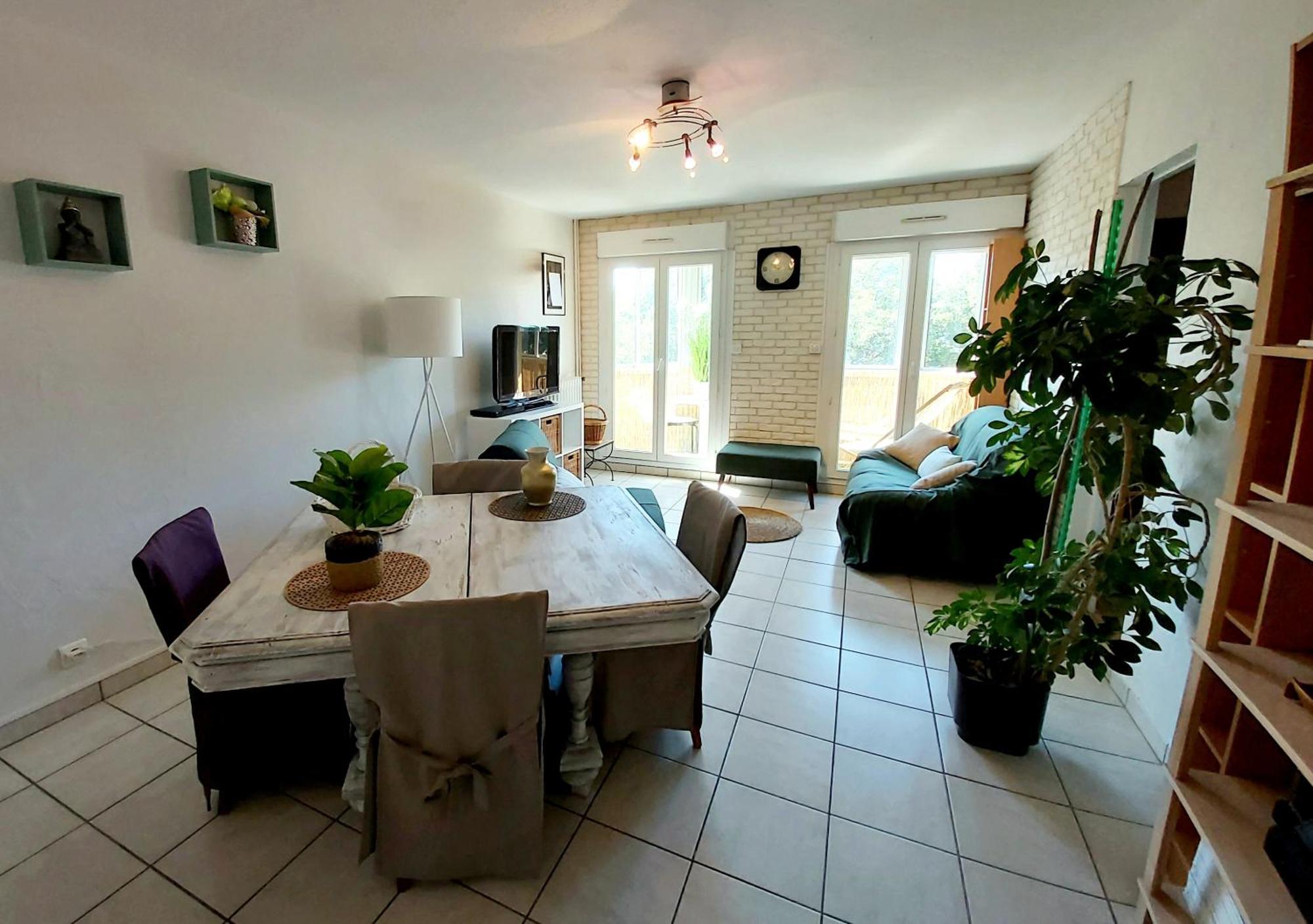 :) Spacieux T4 Aeroport, Ensoleille, Deco Soignee Blagnac Luaran gambar