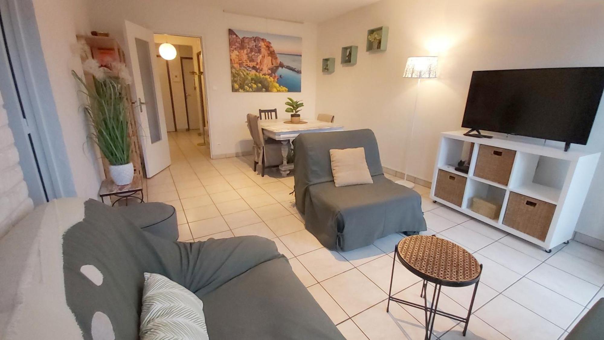 :) Spacieux T4 Aeroport, Ensoleille, Deco Soignee Blagnac Luaran gambar